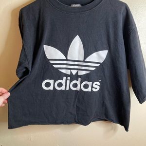 Vintage Adidas t-shirt cropped / size medium
